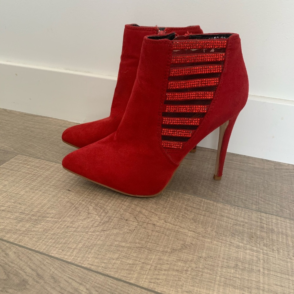 Red high heels sexy boots